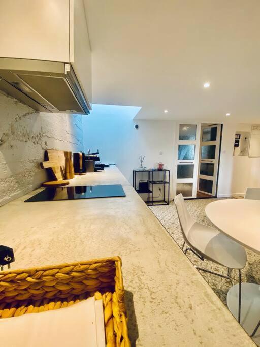 *Astoria 6* Appart Cosy En Plein Centre Виши Экстерьер фото